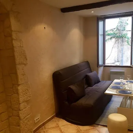 Antibes Apartmán *